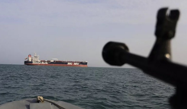 İran: ABD deniz ablukasını sürdürürse ticareti engelleriz