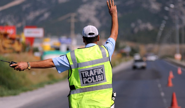 İzmirde trafik düzenlemesi sonrası ihlallerde düşüş