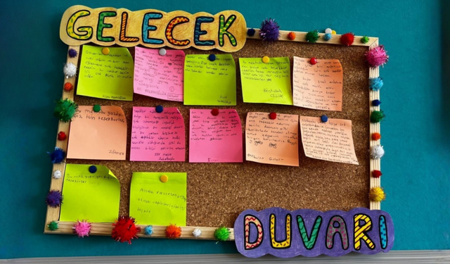 Geleceğe dokunan mektuplar öğrencilerin hayallerine ilham oldu