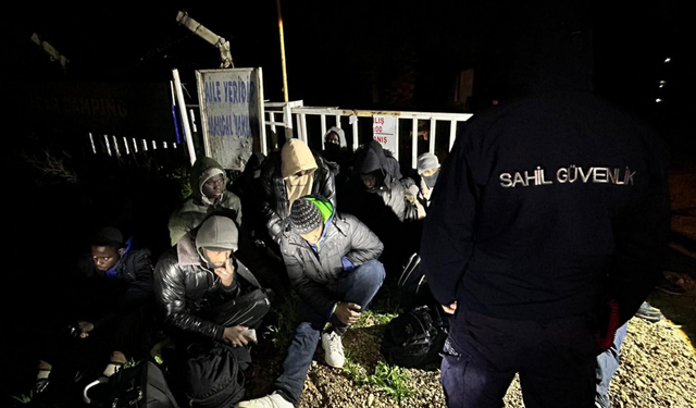 İzmir’de 27 düzensiz göçmen yakalandı