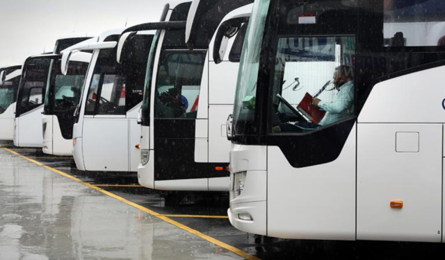 Ucuz yolculuk dönemi bitiyor: Dev şirket otobüs seferlerini durduracak