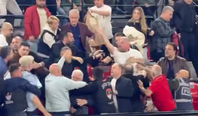 Karşıyaka-Büyükçekmece maçında tansiyon yükseldi