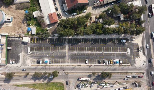 Konak'ta 154 araçlık ücretsiz otopark hizmete girdi