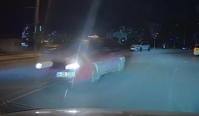 Mavişehir'de virajda hatalı sollama kamerada