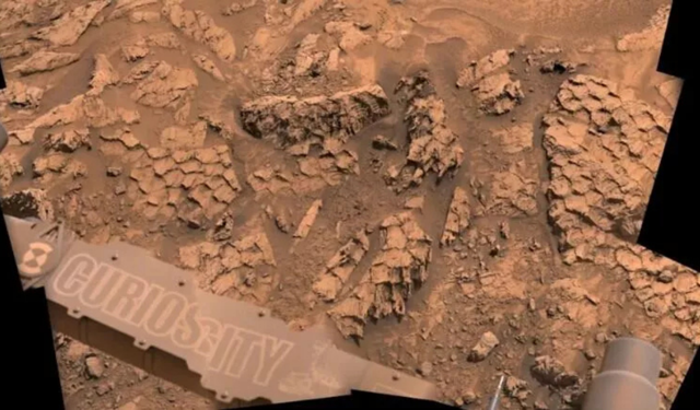 Mars yüzeyinde “ejderha derisi” gibi gizemli kaya yapıları keşfedildi