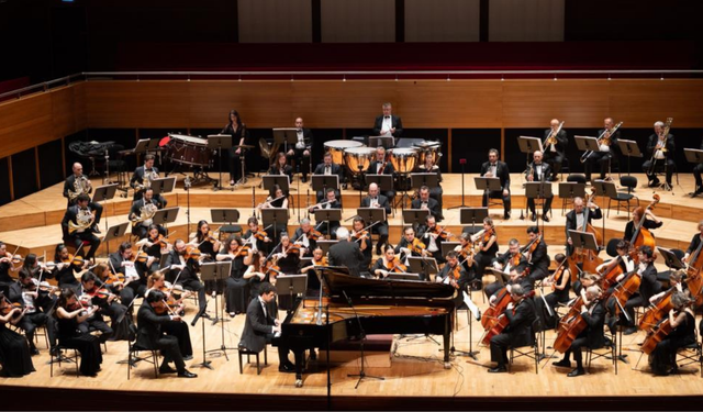 Yaşar Üniversitesi Senfoni Orkestrası, 25. yıl konseriyle büyüledi