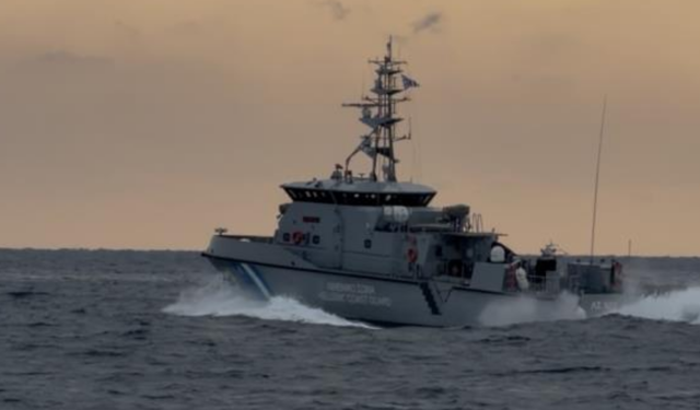 Yunanlılar Türk balıkçı teknesini taciz etti