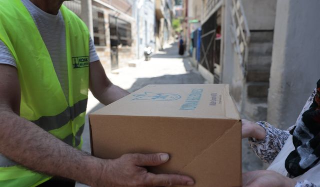 Konak’ta bayram dayanışması başladı: Kurban bağışları ihtiyaç sahiplerine ulaşacak