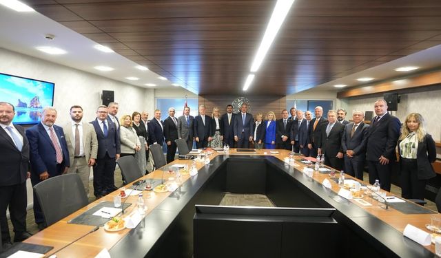 Çeşme Turizm Projesi tartışması sürüyor: “İzmir’in Geleceğine Stratejik Yatırım” vurgusu