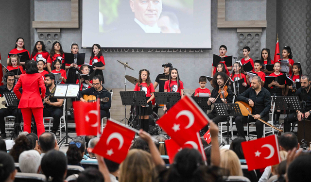 Bornova'da yaz hobi atölyeleri başlıyor: Çocuklar ve gençler sanatla buluşacak