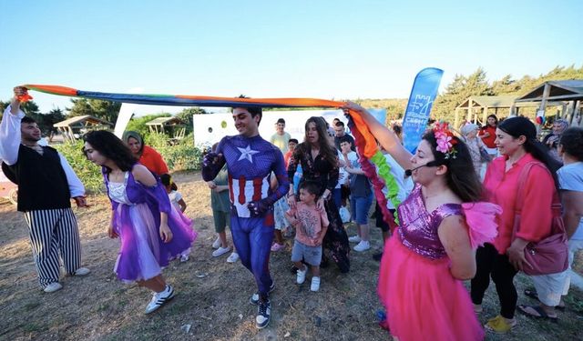Çeşme’de Babalar Günü dayanışma ve sevgiyle kutlandı