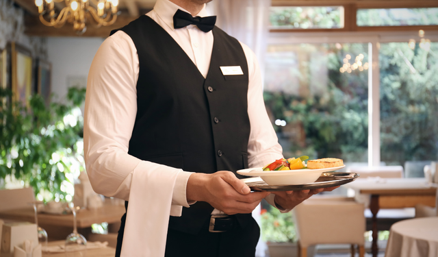 Restoranlarda servis ücreti kaldırıldı: Kurala uymayan işletmelere ceza yağacak