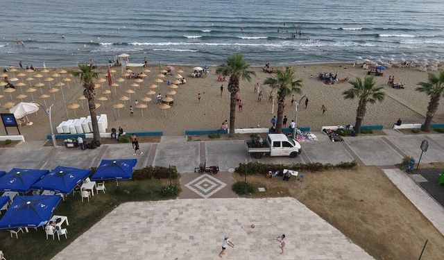 Menderes’te sinekle mücadele seferberliği başladı