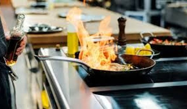 Ege'nin lezzet başkenti: İzmir gastronomi turizminde neden öne çıkıyor?
