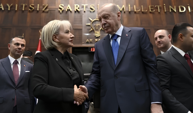 SİYASET