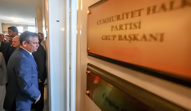 CHP’de grup toplantısı krizi büyüyor: Özgür Özel tarih verdi