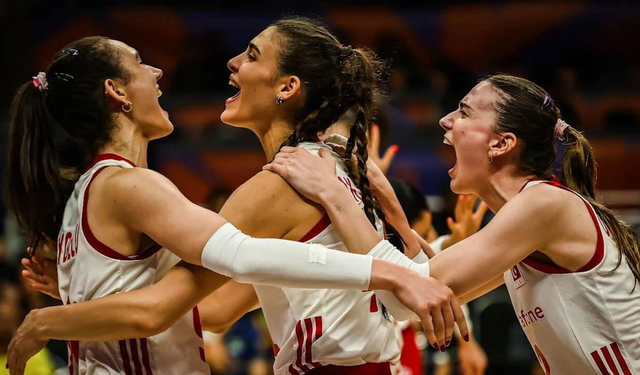Filenin Sultanları Bulgaristan engelini 3-1’le geçti