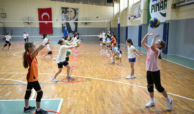 Bornova’da spor dolu yaz hazırlığı: Yaz Spor Kursları 30 Haziran’da başlıyor