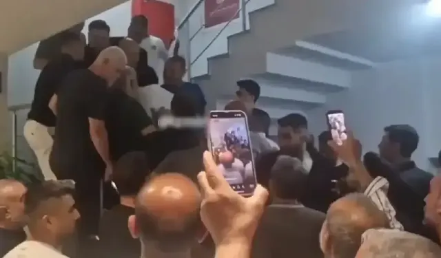 SİYASET
