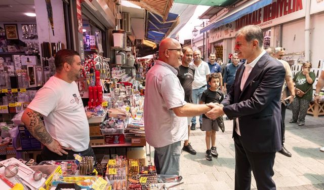 Başkan Tugay Kemeraltı esnafına söz verdi: Görev sürem bitmeden talepleri tamamlayacağız