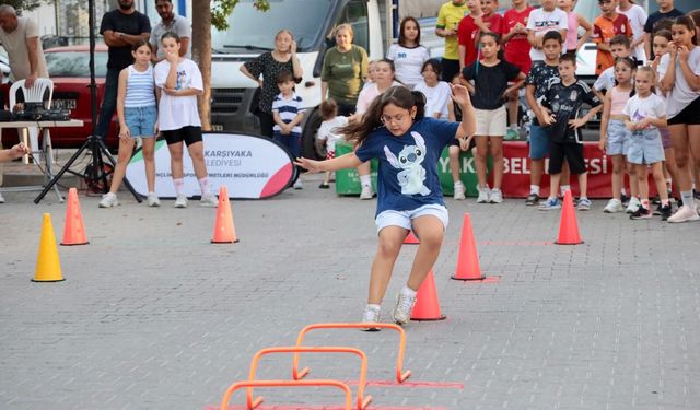 Sokak Senin Mahalle Olimpiyatları Karşıyaka’da renkli görüntülerle start aldı