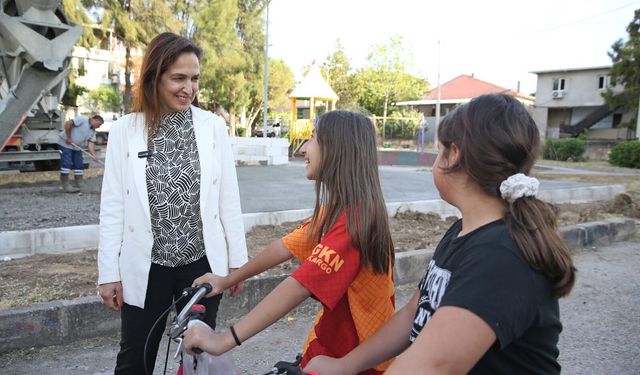Başkan Yıldız Ünsal sözünü tuttu: Karşıyaka’da gençler kaykay pistine kavuşuyor