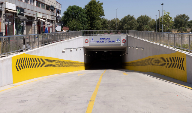 İzmir Büyükşehir’den Balçova’ya metro bağlantılı otopark