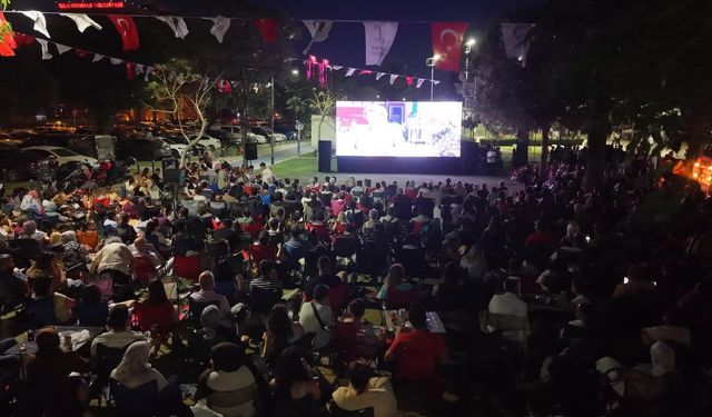 Bayraklı Belediyesi’nin Açık Hava Sinema Günleri "Buz Devri" ile sona eriyor