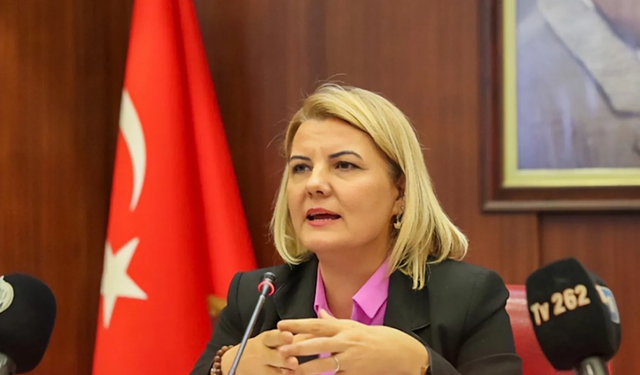 İzmit Belediye Başkanı Fatma Kaplan Hürriyet gözaltına alındı