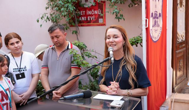 Lozan’ın 103. yılı Konak’ta kutlandı: Başkan Mutlu’dan “Tam bağımsızlık ruhunu yaşatacağız” mesajı