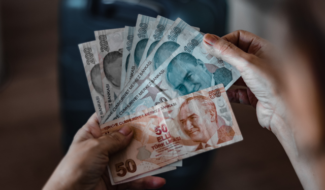 Milyonların beklediği zam farkı ödeme tarihi açıklandı