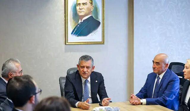 SİYASET