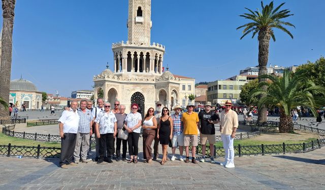 İzmir Saat Kulesi 125 yaşında: Sancar Maruflu anısına vefa buluşması