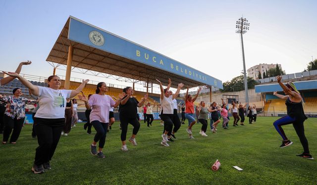Buca’da kadınlar için spor buluşması! Zumba ve pilates dersleri Arena Stadı’na taşındı