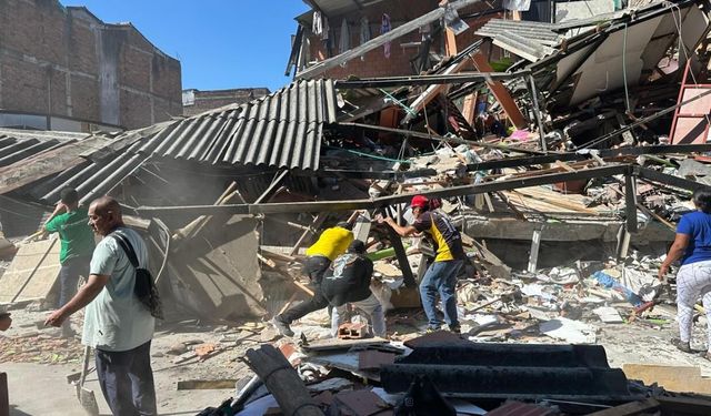 Kolombiya’da 7.4 büyüklüğündeki deprem: Can kaybı 132’ye yükseldi