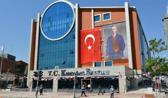 SİYASET