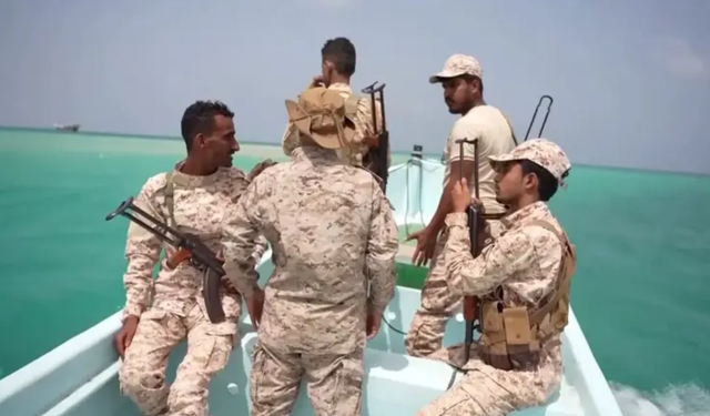 Husilerin Kızıldeniz hamlesinin arka planı: Yemen’de ekonomik kriz derinleşiyor