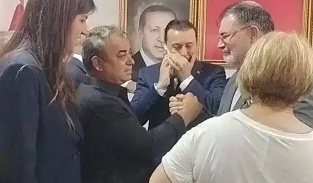 SİYASET