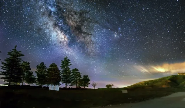 Perseid gök taşı yağmuru için geri sayım! En iyi izleme saati belli oldu