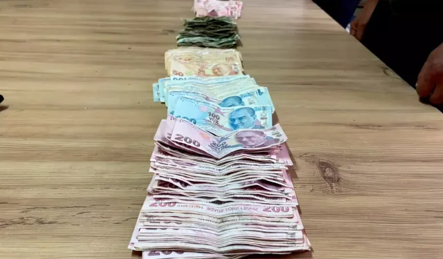 Zabıtanın yakaladığı dilencinin üzerinden 25 bin lira çıktı!