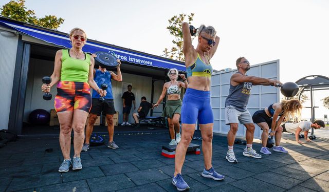 Bostanlı Sahili’ne ücretsiz spor salonu! Gym Container hizmete girdi