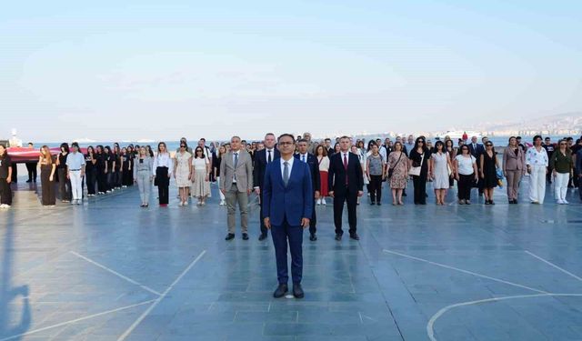 İzmir’de yeni eğitim yılı başladı: 850 bin öğrenci ders başı yaptı