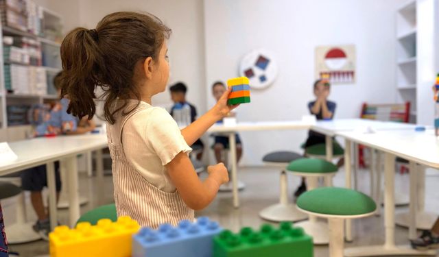 Bornova’da çocuklar 6 LEGO ile hayallerini tasarıma dönüştürdü