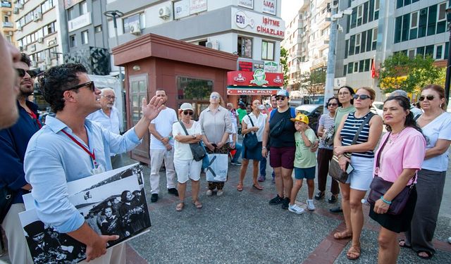 Karşıyaka’da Atatürk’ün izinde tarih yolculuğu: Turlara yoğun ilgi