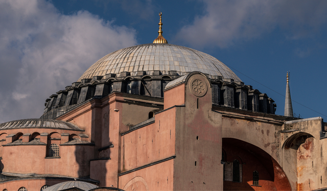 Ayasofya’nın altındaki tüneller gündemde: 9 kilometreye kadar uzanıyor