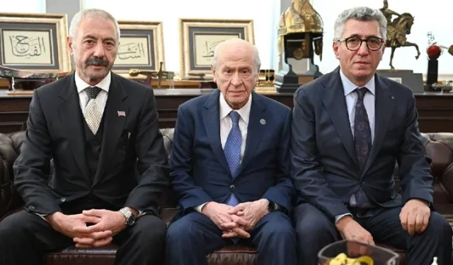 SİYASET