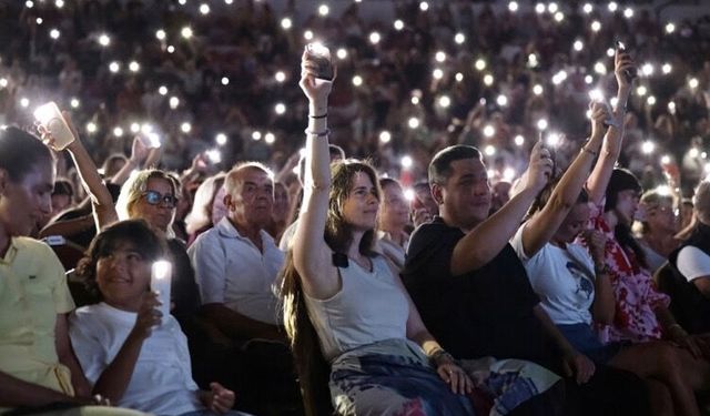 Çeşme Festivali coşku dolu iki günün ardından sona erdi