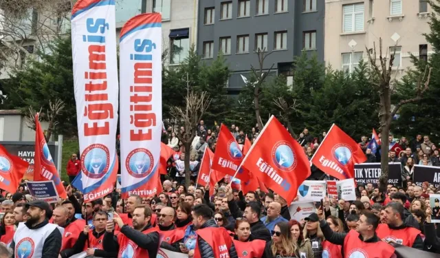 Turgutlu'daki okul saldırısına Eğitim-İş'ten tepki: Kokart takıp, siyah giyinecekler!