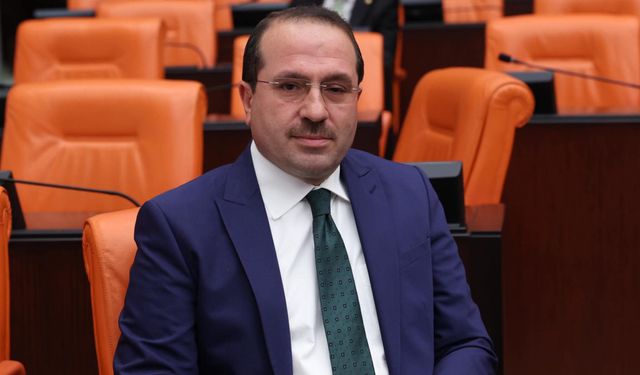 SİYASET