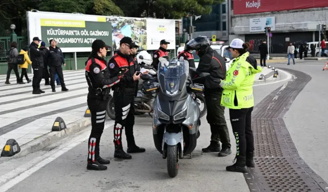 İzmir’in bir haftalık trafik kazası karnesi belli oldu: Her 3 kazadan 2’si motosiklet!